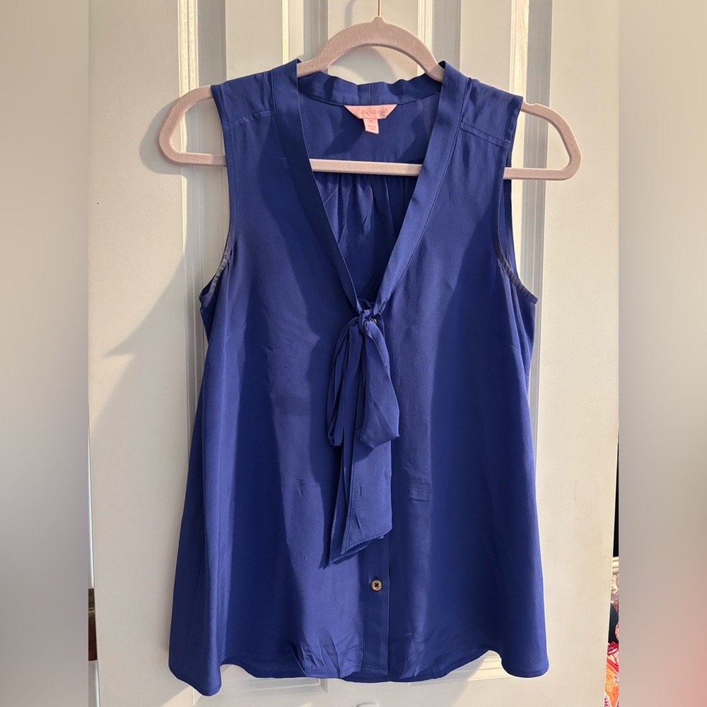 Lilly Pulitzer Blue Sleeveless Tie Front Blouse
